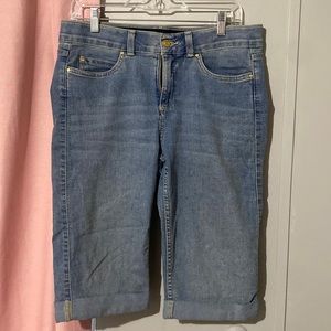 Women’s Rafaella Stretch Straight Leg Capris Jeans